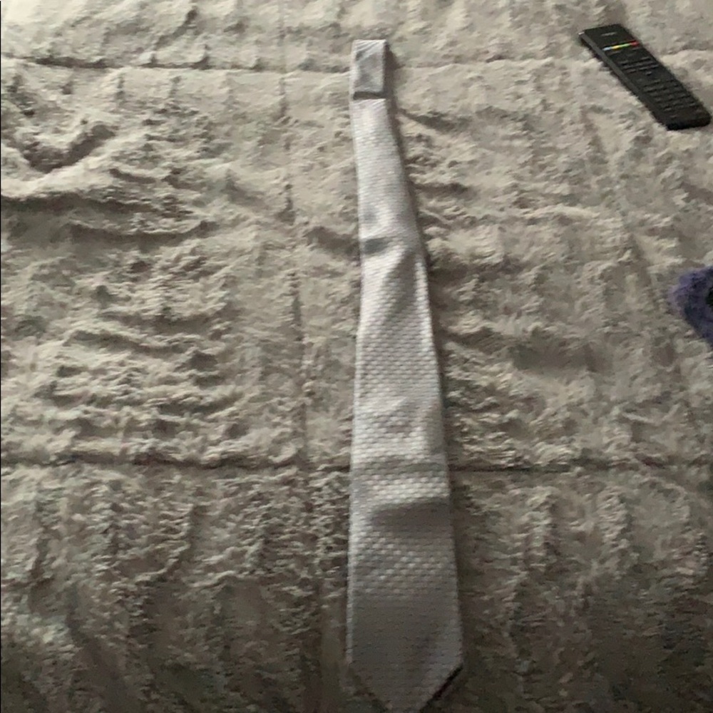 English laundry tie